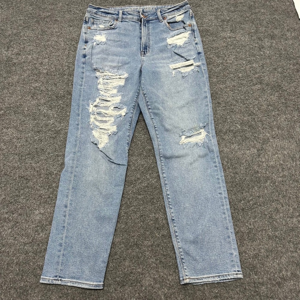 American Eagle Jeans Womens Size 8 Light Wash Mom Distressed High Rise Stretch